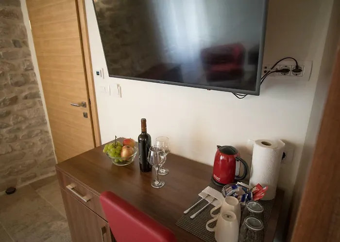 Jr Luxury Guesthouse2 Guest house 4*