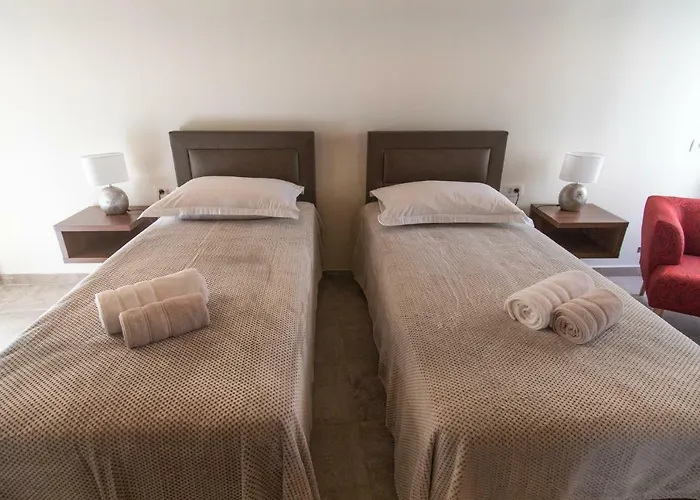 Jr Luxury Guesthouse2 Guest house 4*